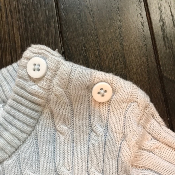 Baby outfit. - Picture 3 of 6